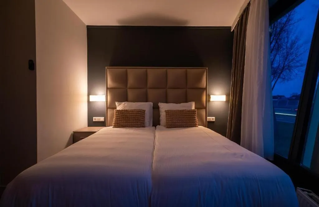 Ma Airport Hotel Hoofddorp 3*,  Netherlands